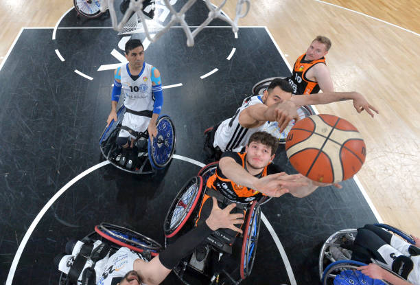 发展趋势不 发展趋势不