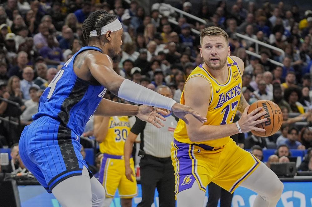 展现出极强 展现出极强